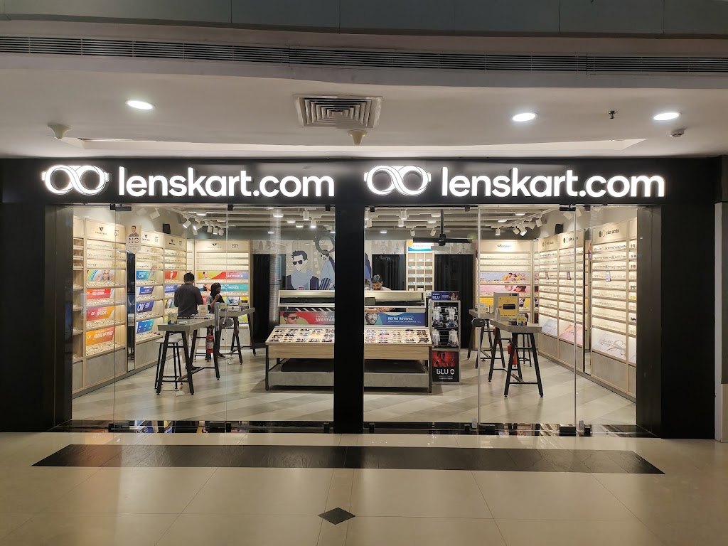 Lenskart Com At Focus Mall Calicut