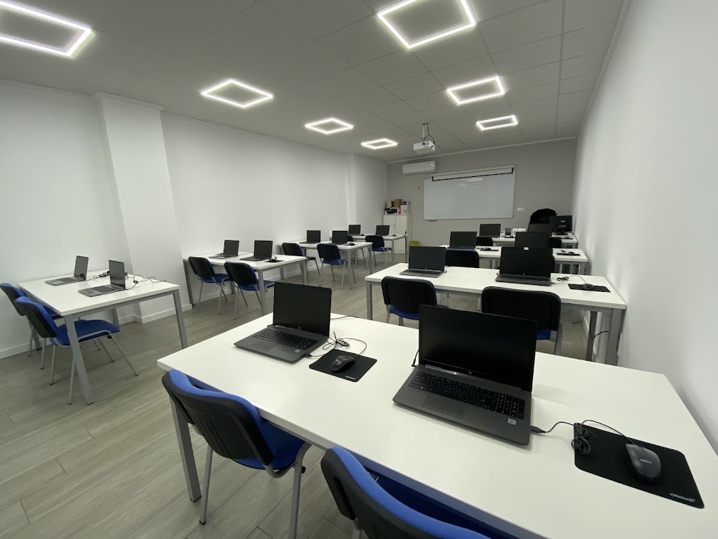 CTFORM - Centro Tecnico de Formacion (Academia de educacion) — Del propietario