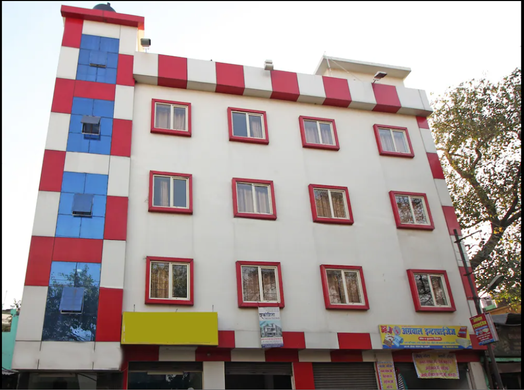 Hotel Esskay