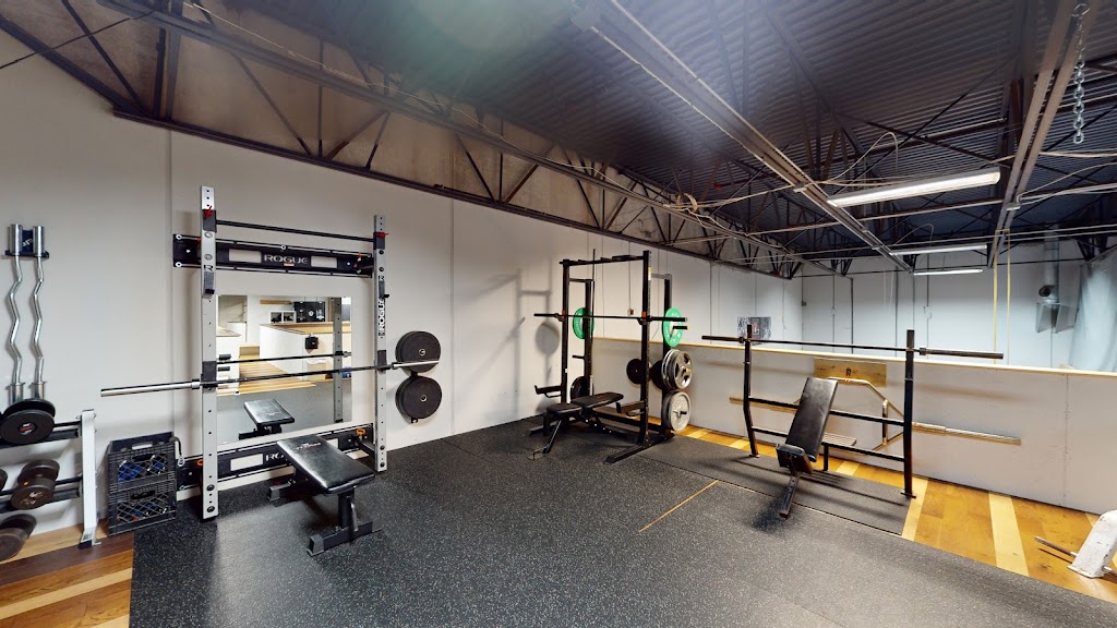  La Bodega Fitness and Fight Club