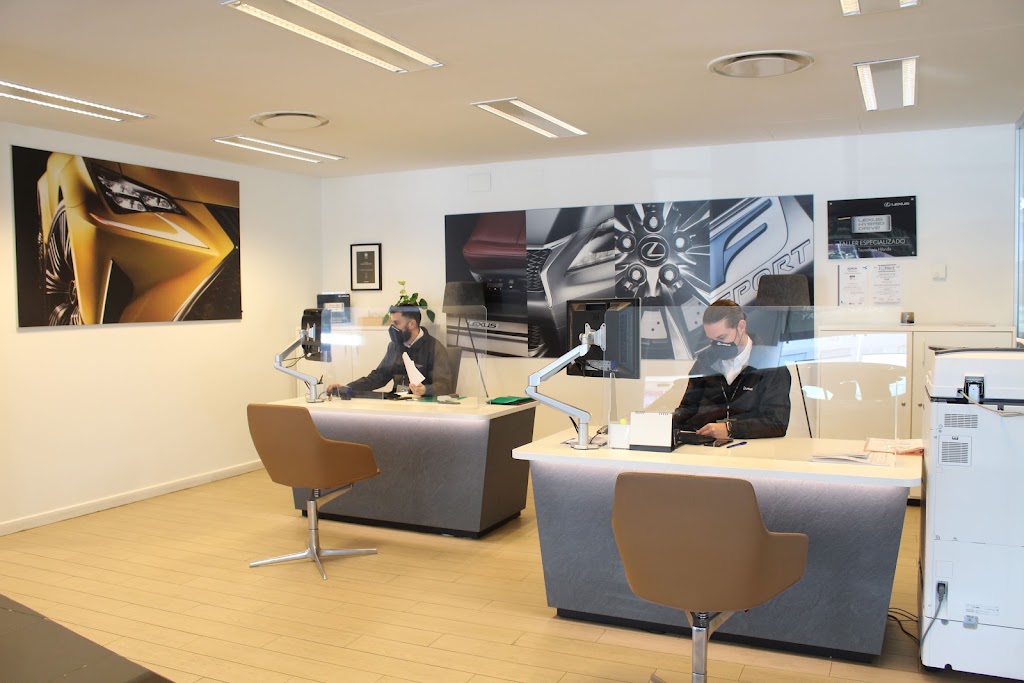Taller Lexus Sevilla — Interior