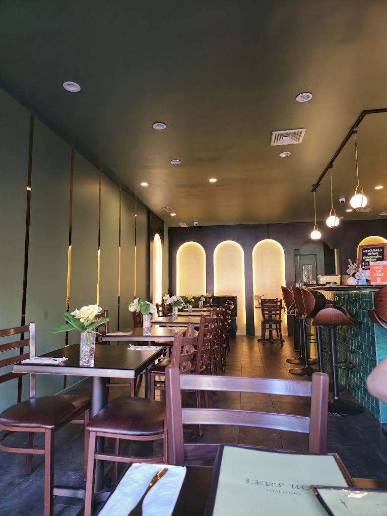 Lert Ros Thai Food