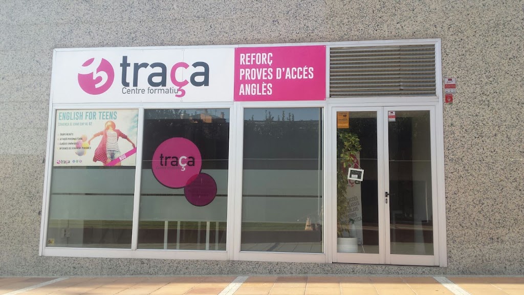 Traca - centre formatiu — Del propietario