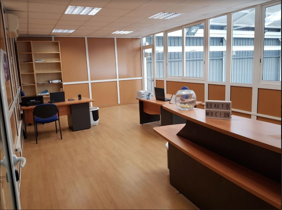 Esautomocion — Interior