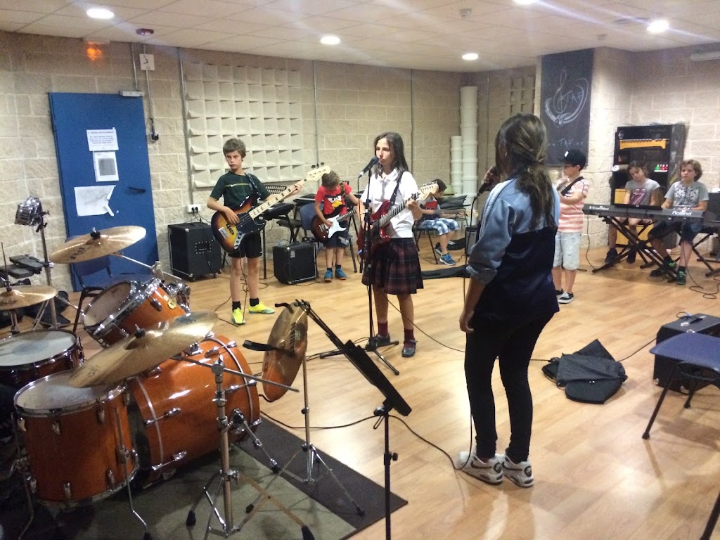 TAF - Escuela Oficial de Musica Moderna