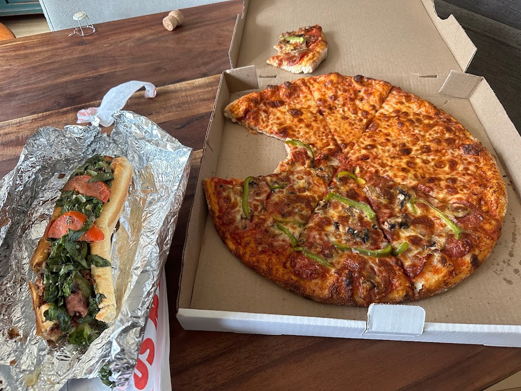 Pizza Dorval Cucina San Leone in Dorval