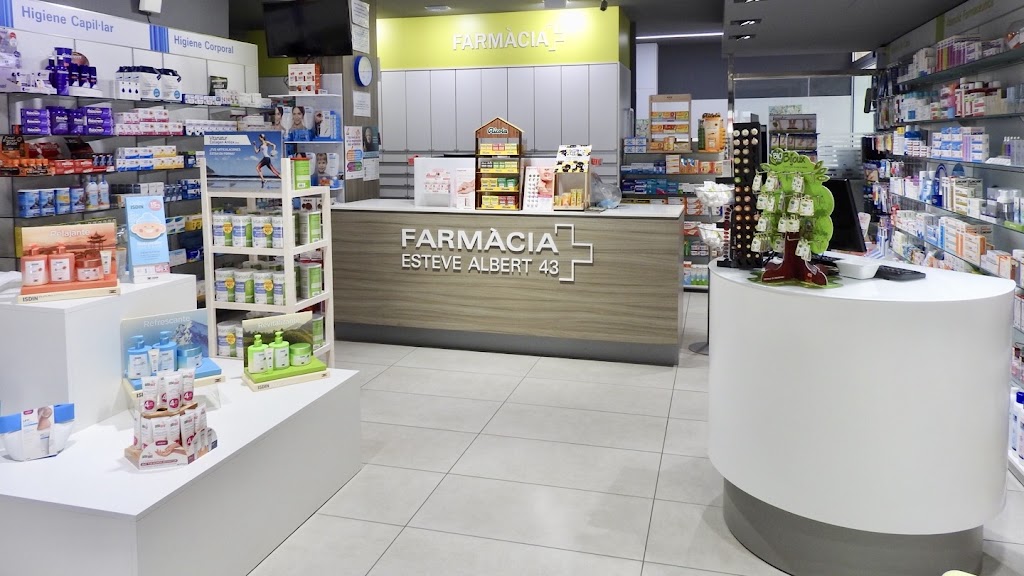 Farmacia Esteve Albert 43 — Del propietario