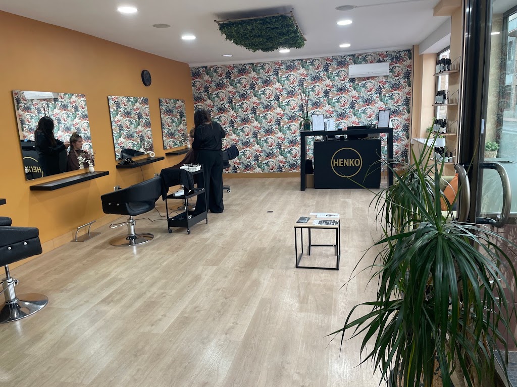 Salon de Belleza Organico Henko | Peluqueria Organica | Secretos del Agua — Interior