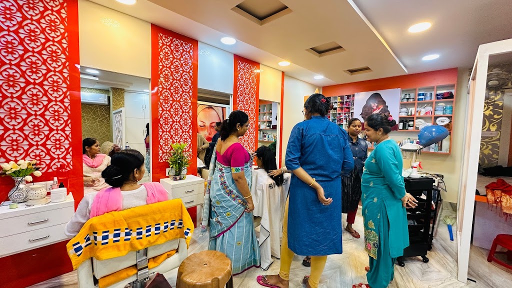 Tulip Ladies Beauty Zone Salon Makeup Studio And Training Academy