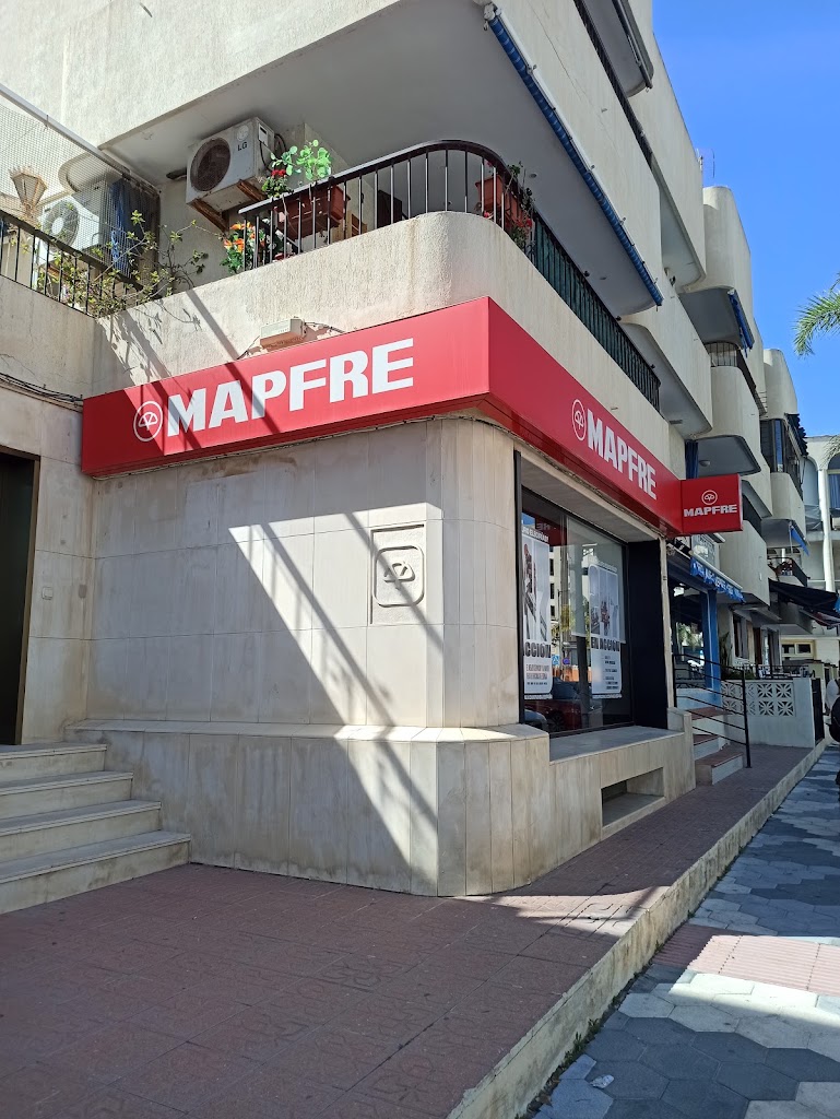 MAPFRE — Exterior