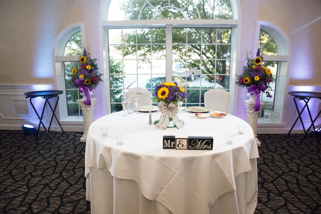 Lakeside Floral and Antique Gallery