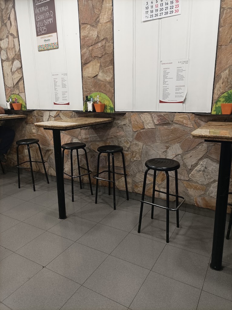 Cafeteria la tarde shekere — Ambiente