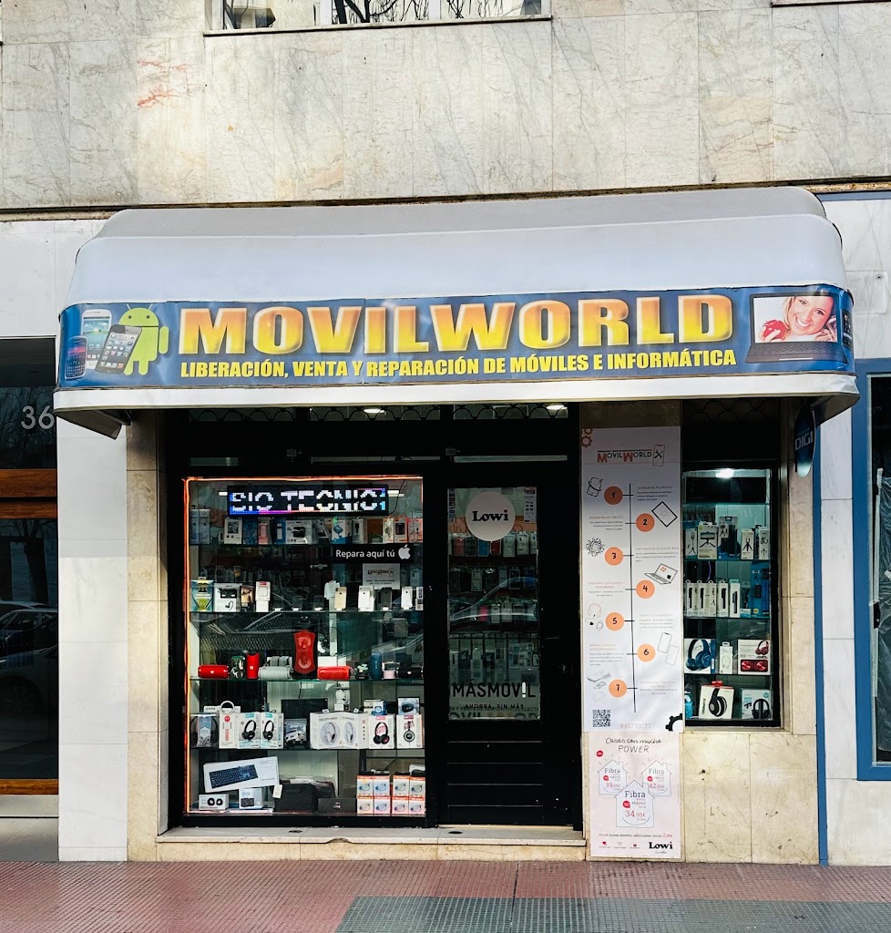 Movil World