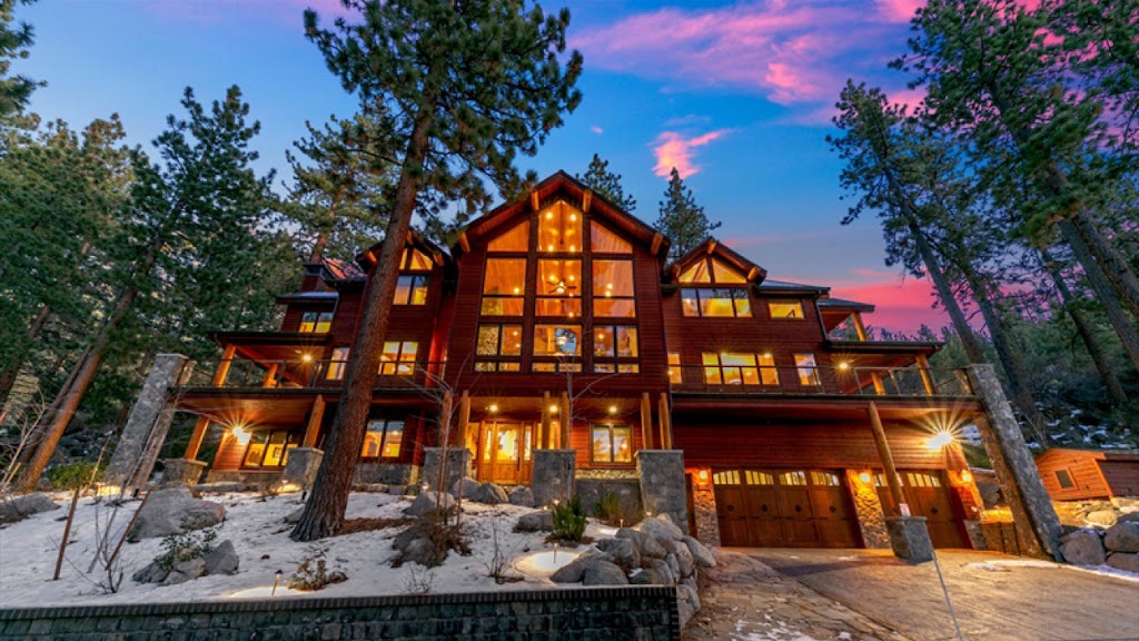 Luxevaca Property Management