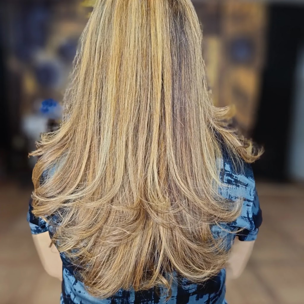 Alter Unisex Salon Academy