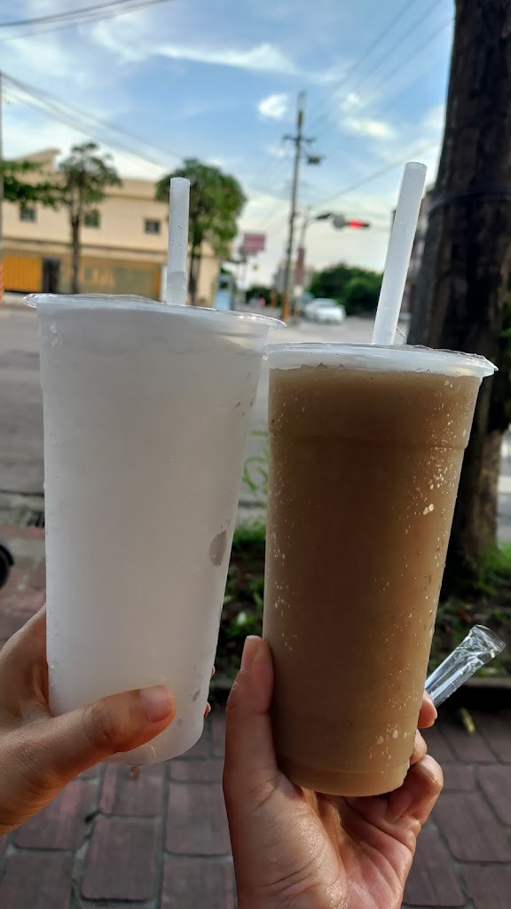 二號橋搖搖冰 的照片