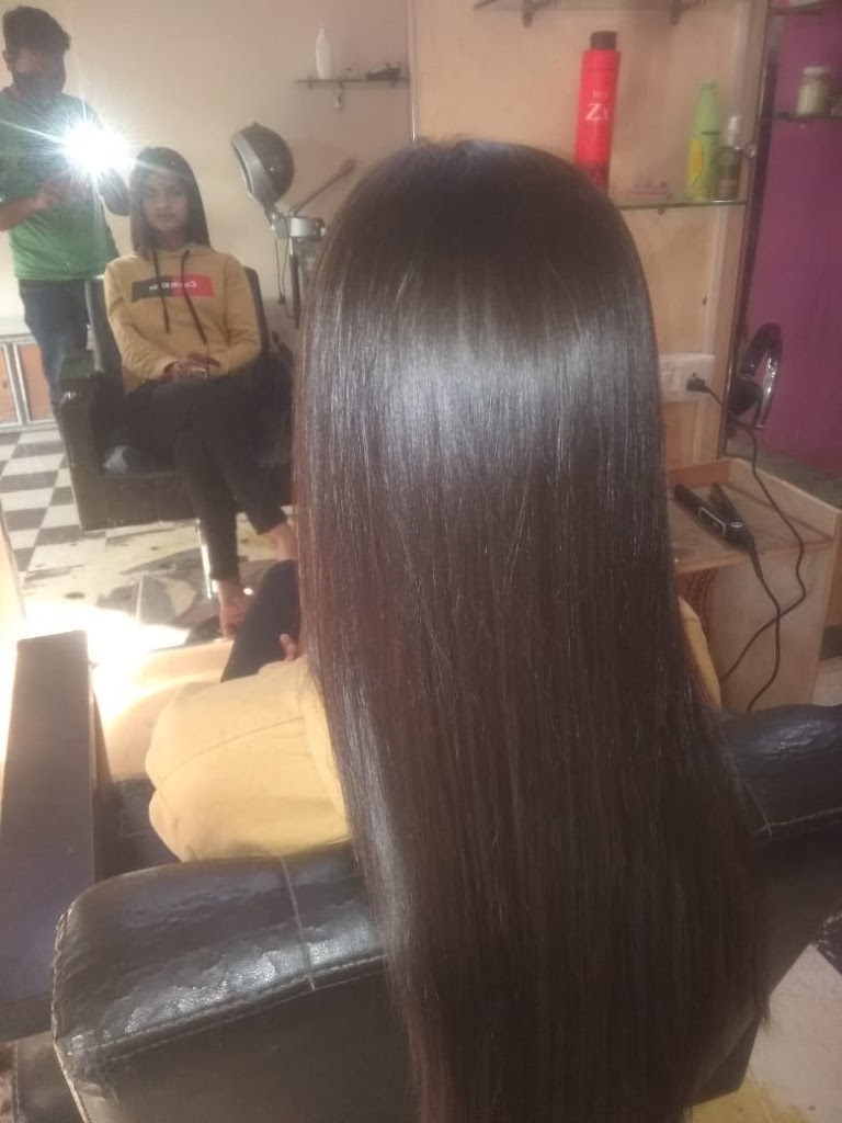 Hairs The Family Salon