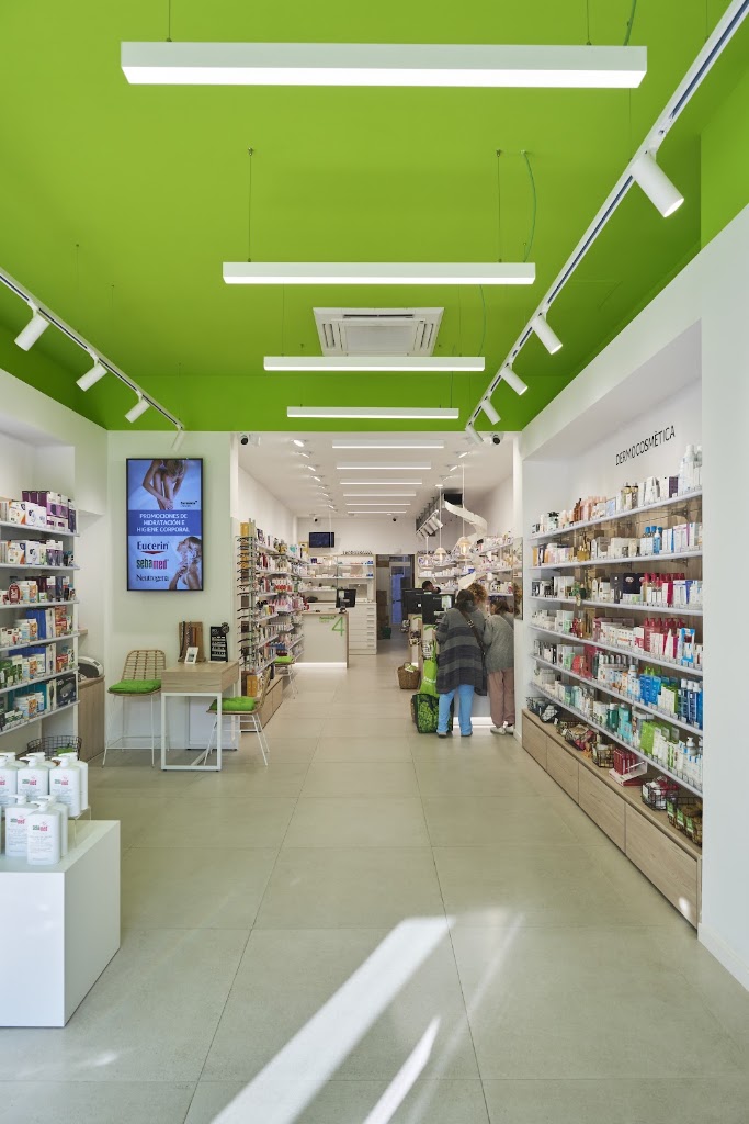 Farmacia Pareto — Del propietario