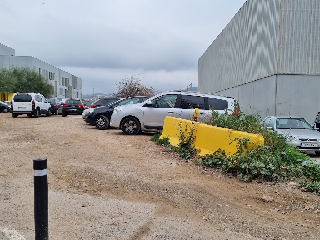 Carrer Felip Canalias, 1 Parking