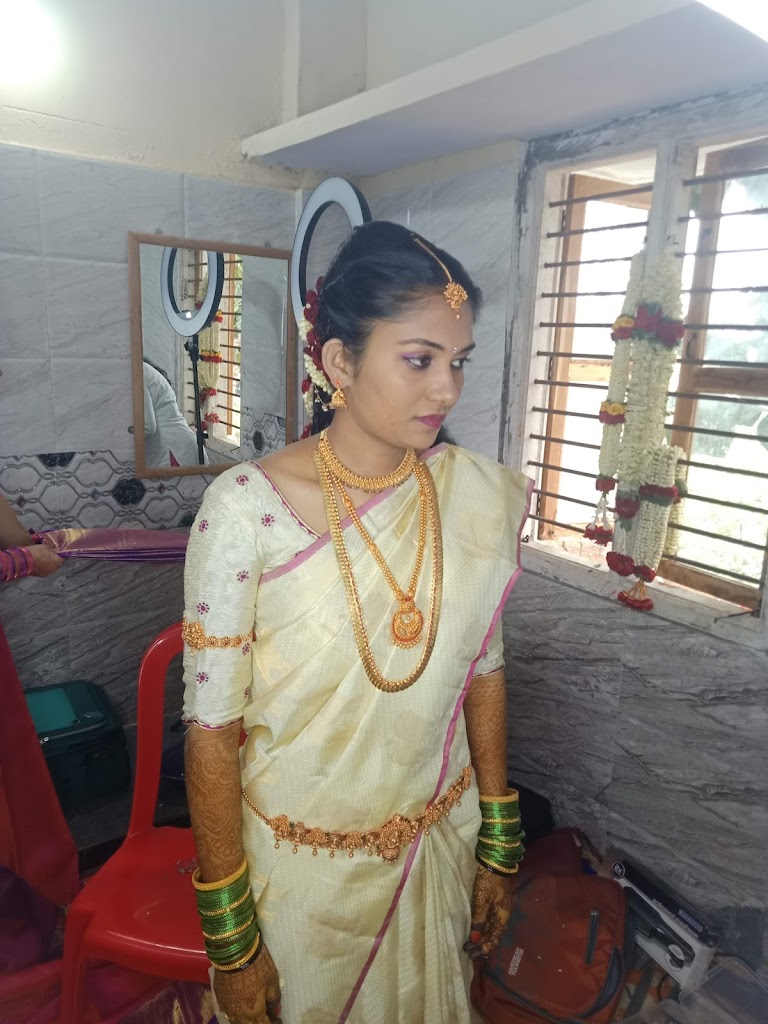 Sai Ganesh Beauty Parlor