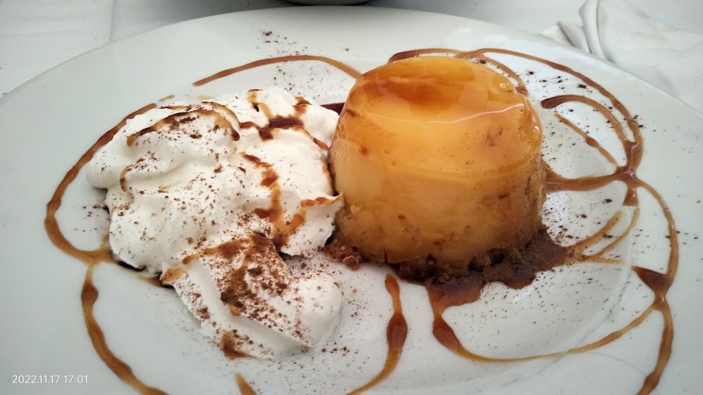 Restaurante El Guadarnes — Comida y bebida