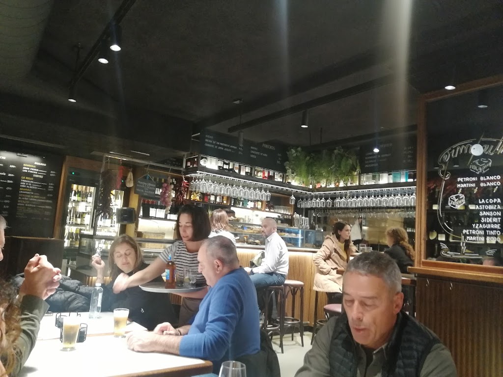 Bar Tomas-Enea — Ambiente