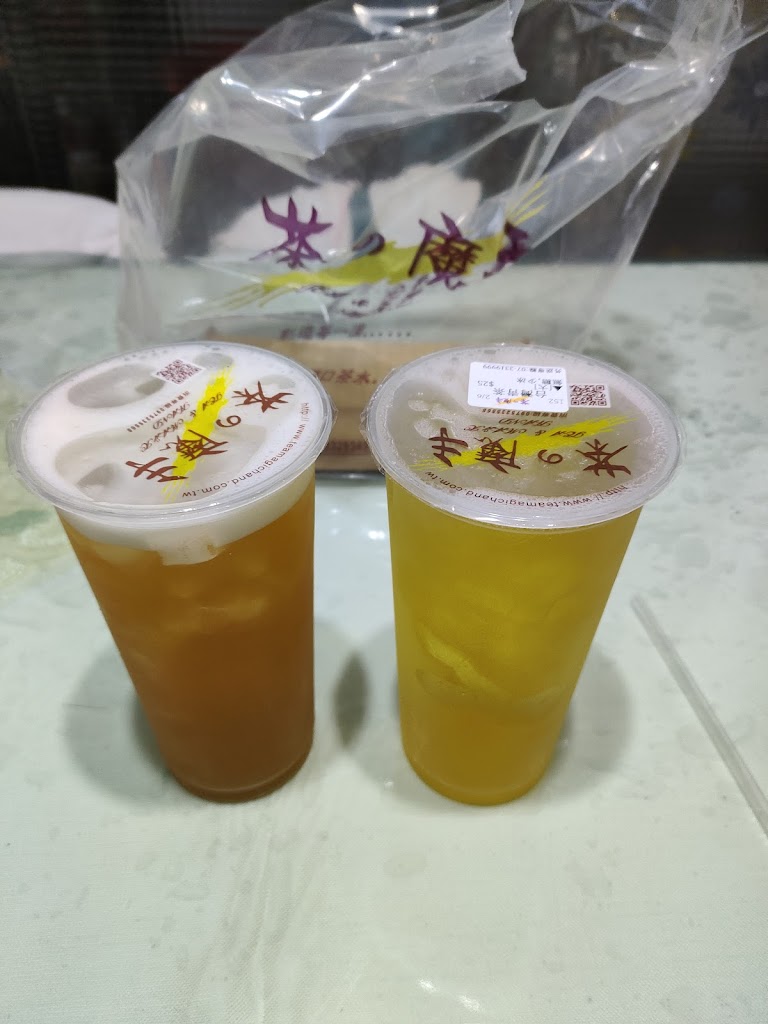 茶之魔手 (前鎮光華店) / 三多二路與光華路口 的照片