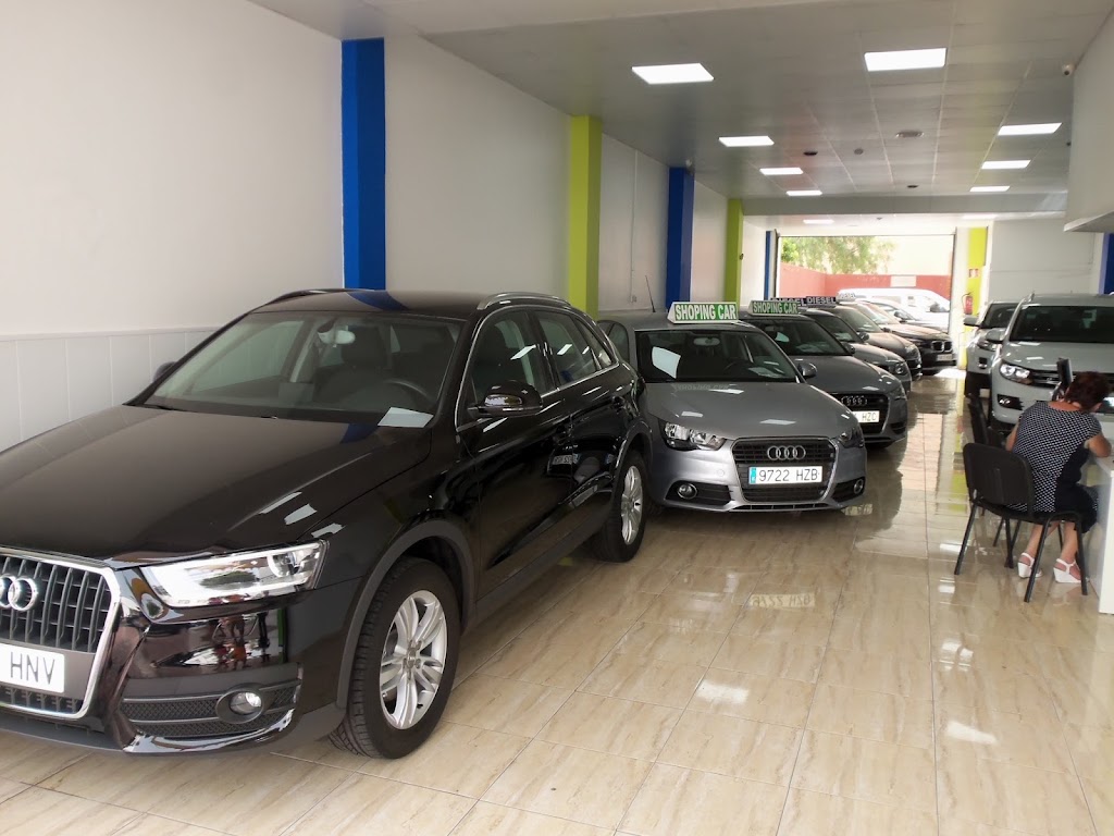 Shoping Car Vecindario — Interior