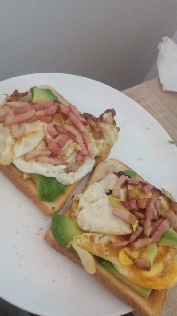 La Barraca de Pedro — Comida y bebida