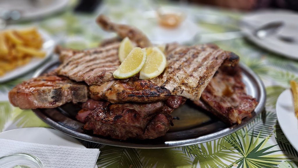 Rancho De Nino — Comida y bebida