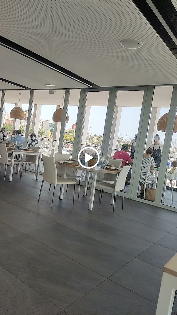 Restaurant El Nautic by Cal Blay | Arrossos a Vilanova — Videos