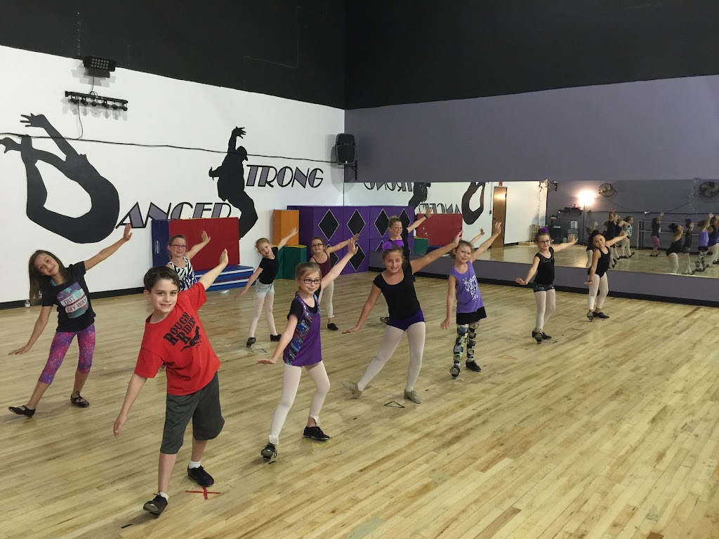  Dancer Strong Academy