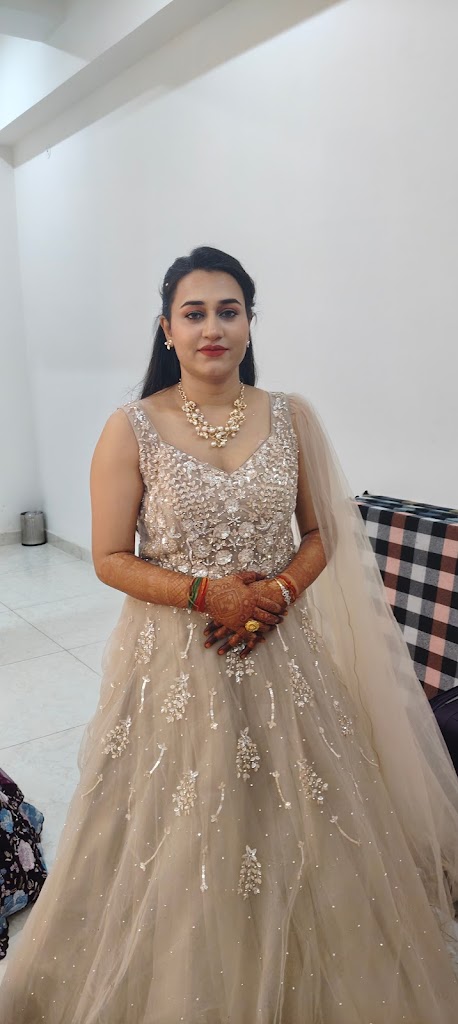 Kavya Beauty Parlour And Boutique Centre