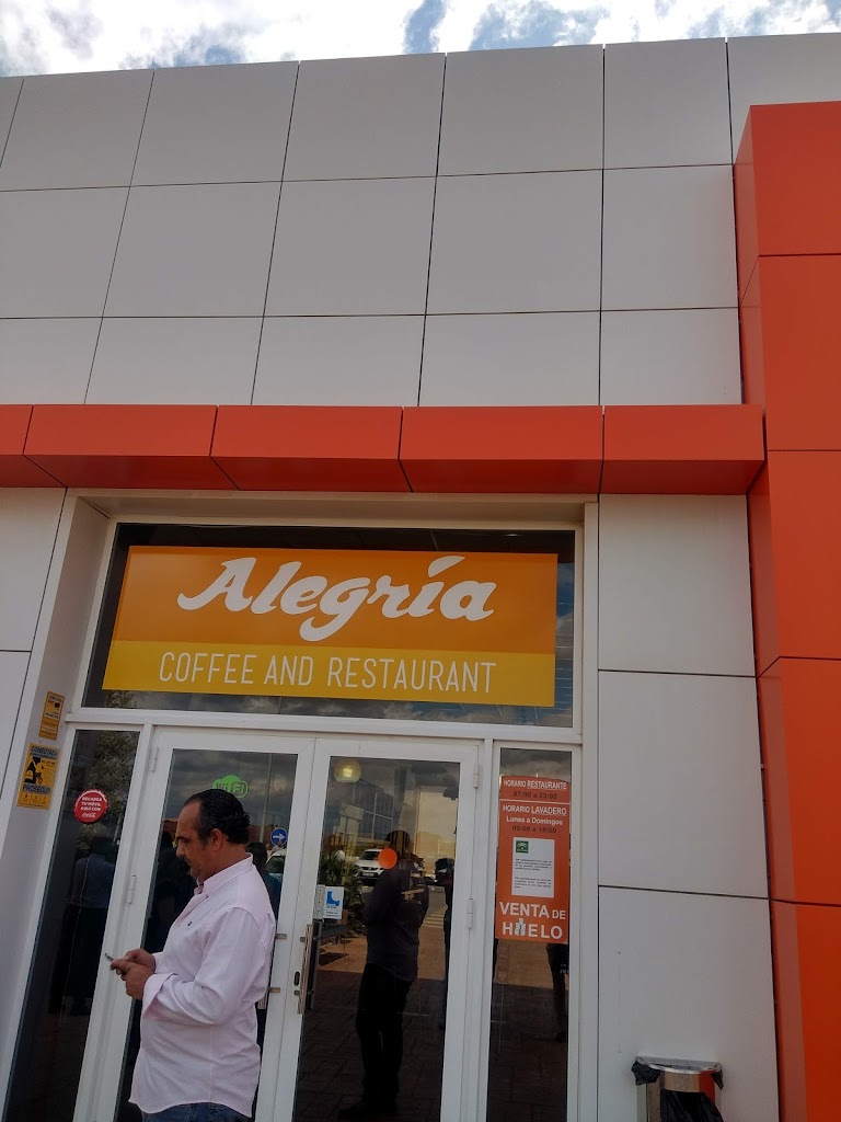 Estacion Servicio Alegria — Exterior