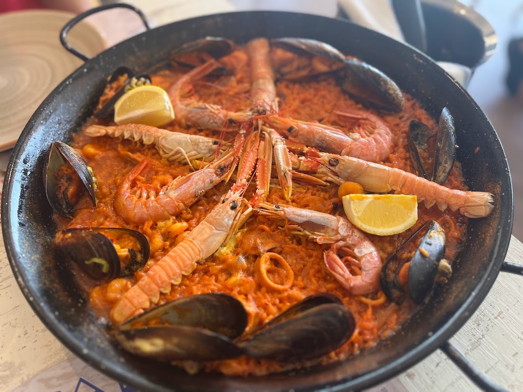 Restaurante La Cala de Canelinas — Paella