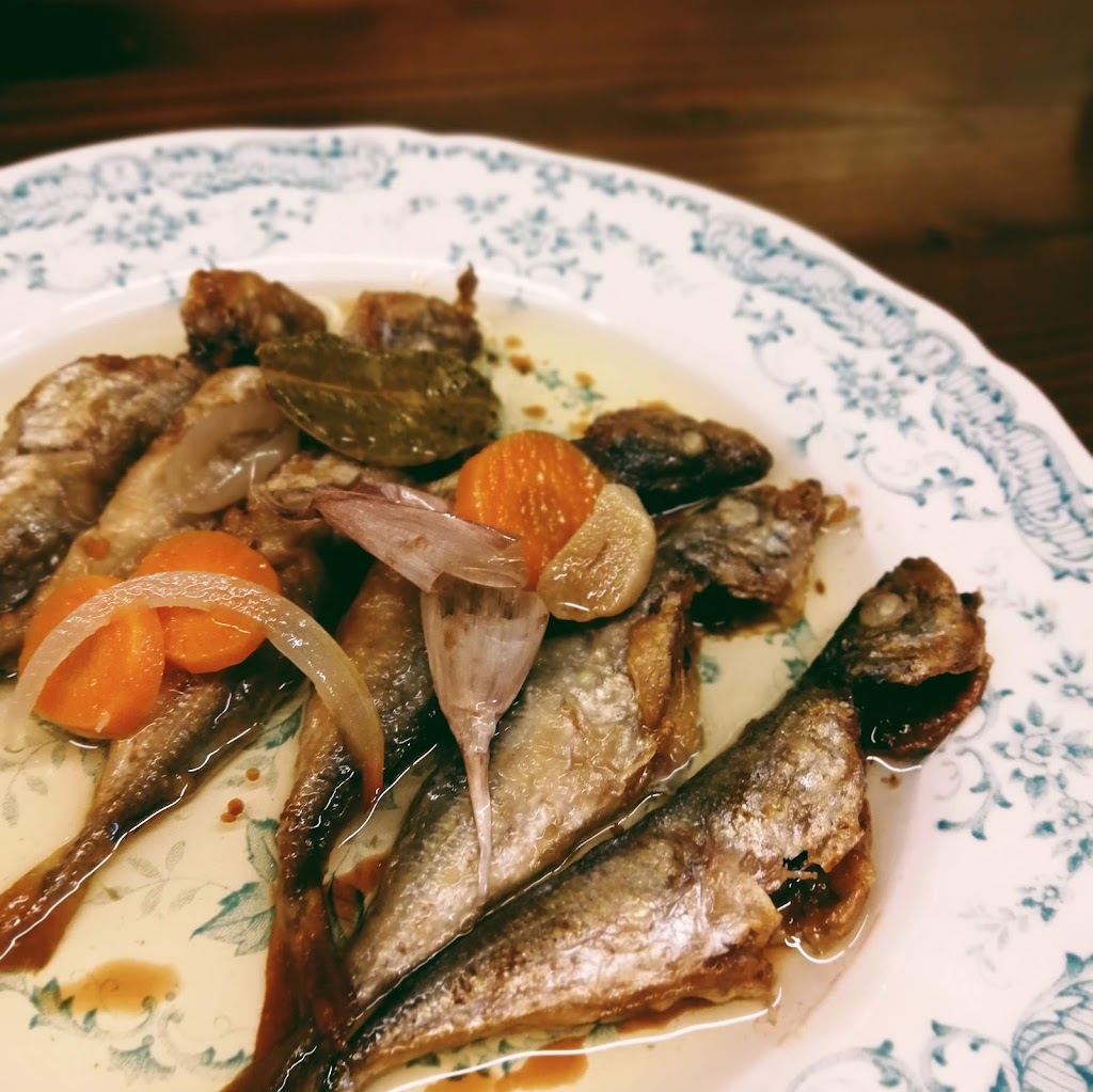 Pampin Bar — Comida y bebida