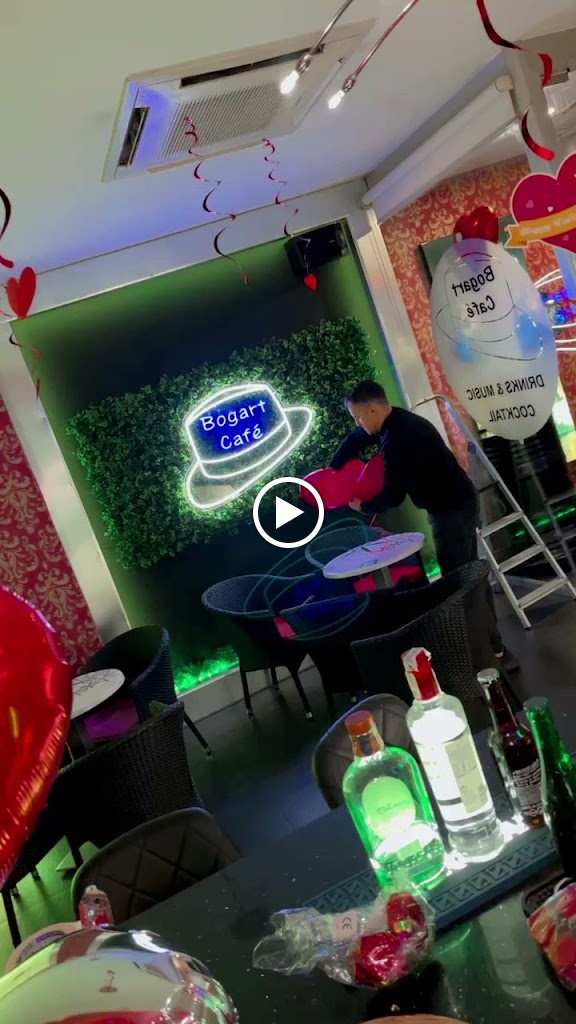 Bogart Cafe — Del propietario