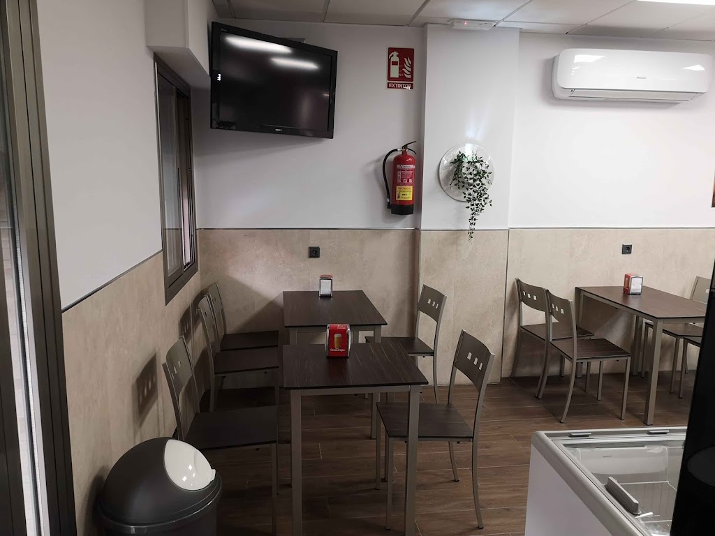 Cafe Bar La Maceta — Del propietario