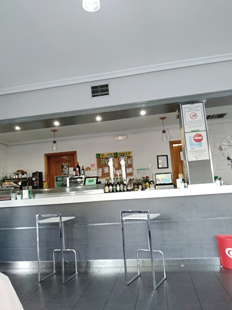 Cafe Bar Vivaldi — Ambiente