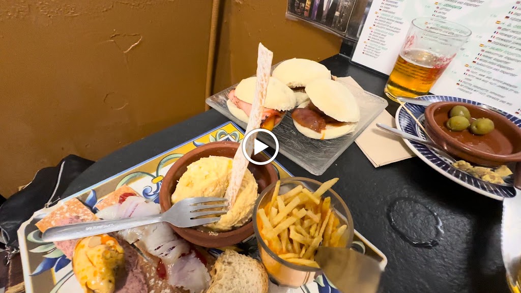 Bar El Lechuguita — Videos