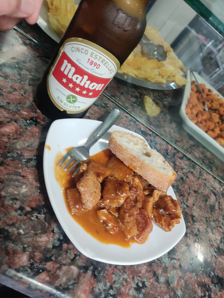 Bar el Moro — Comida y bebida