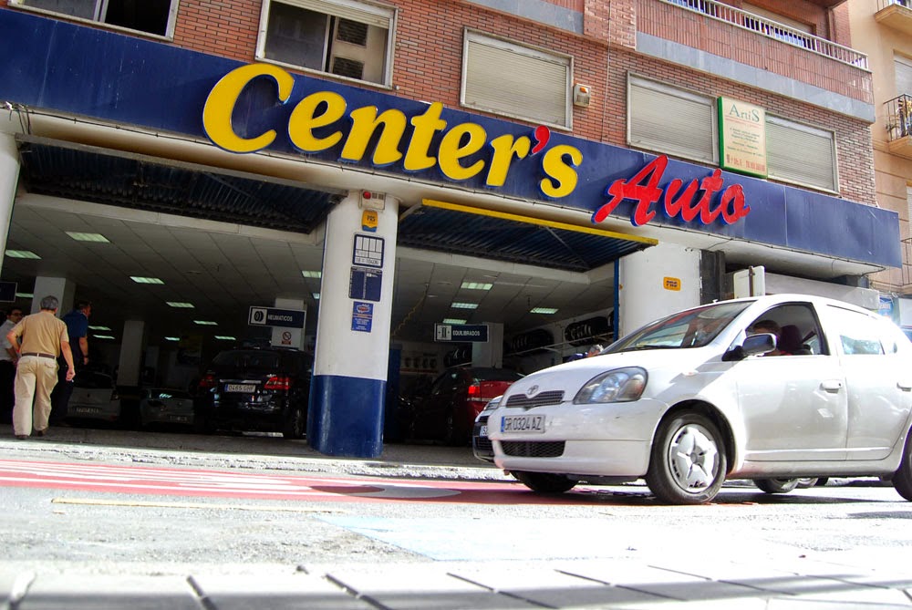Center's Auto Ancha de Gracia