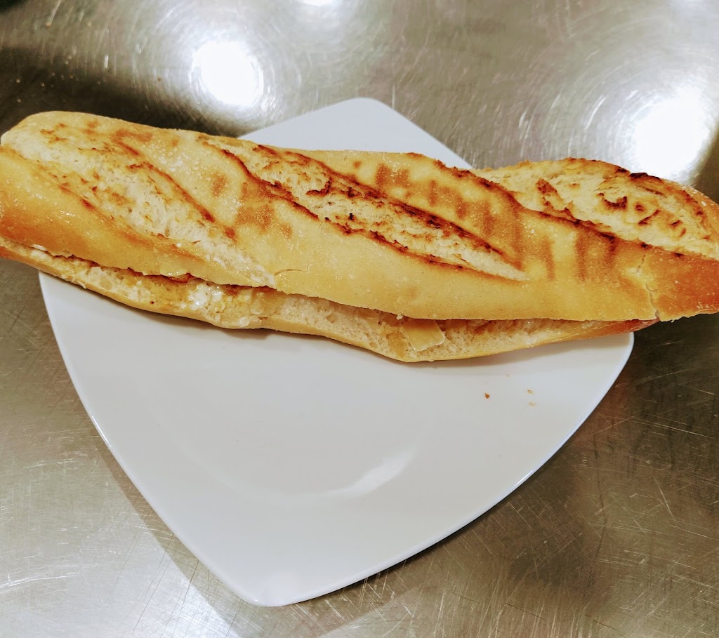 Don Bocata — Comida y bebida