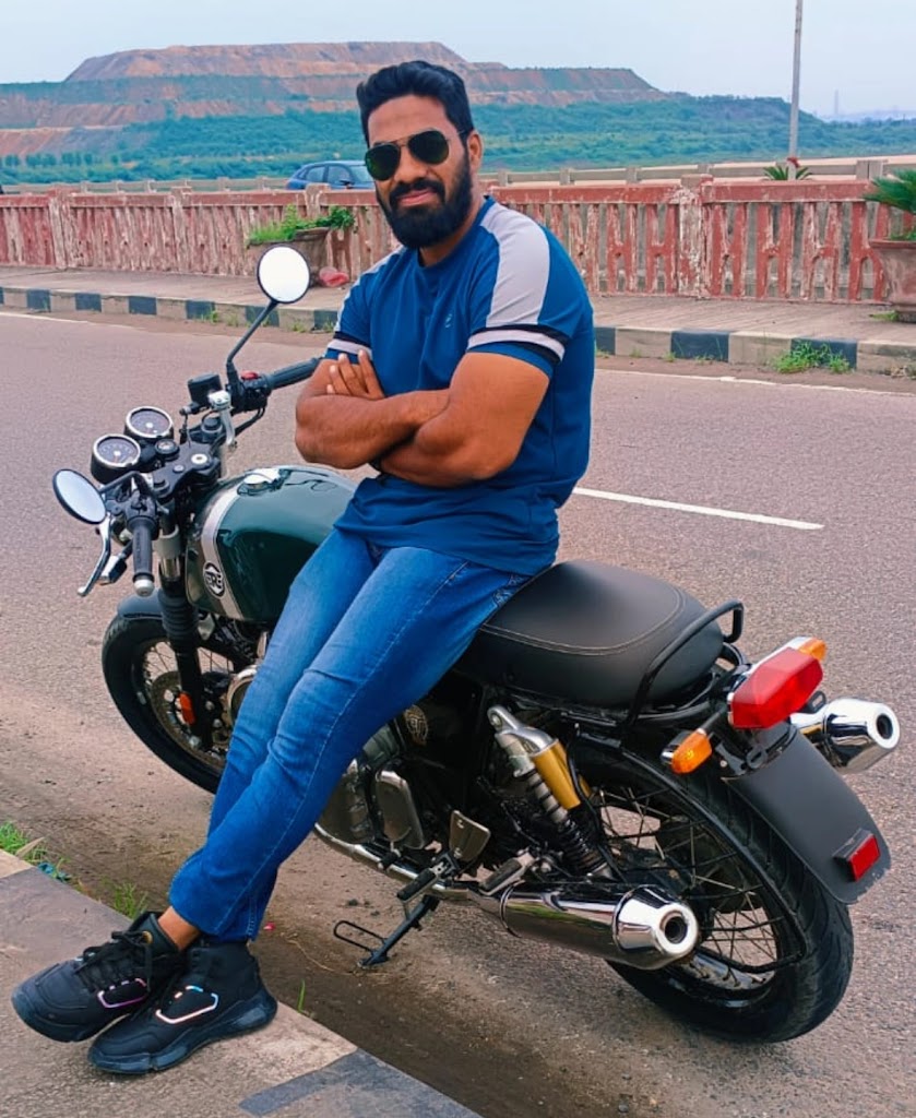 THE PROFESSIONAL GYM & FITNESS CENTRE