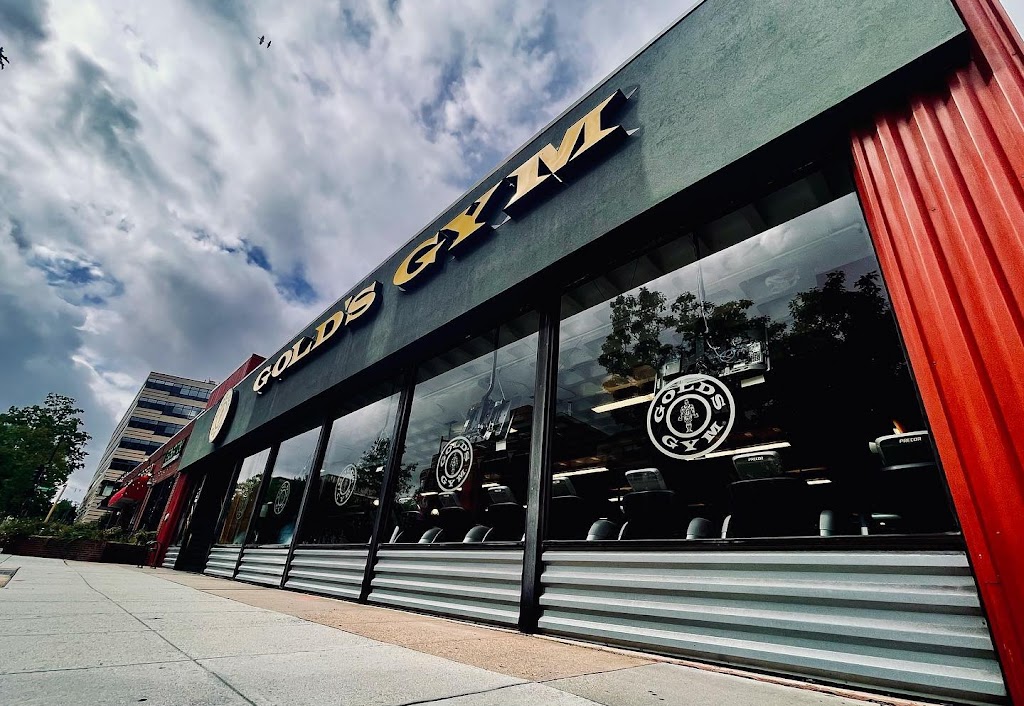  Gold's Gym - Van Ness