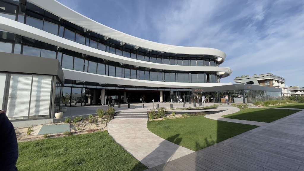 Punto de carga Wenea — Exterior