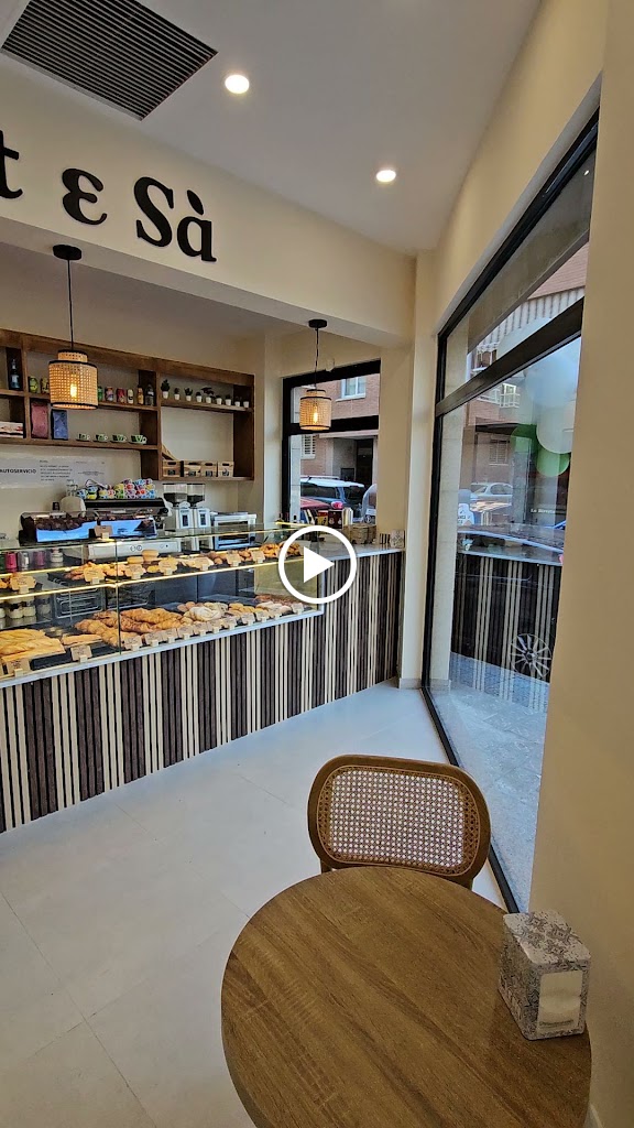 Art e Sa Cafeteria-Panaderia — Del propietario