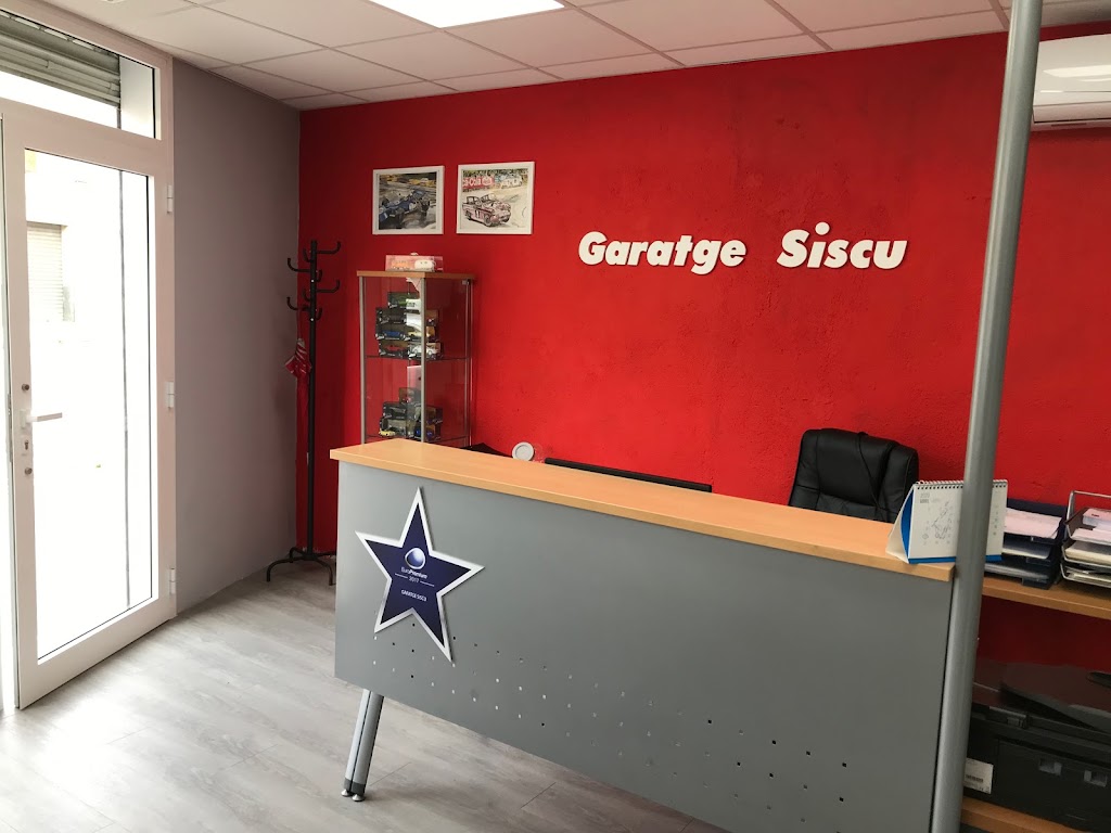Garatge Siscu — Interior