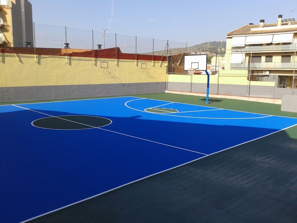Escuela Joan Bardina — Del propietario