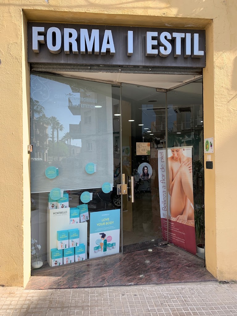 Forma i Estil - Peluqueria y Estetica — Exterior